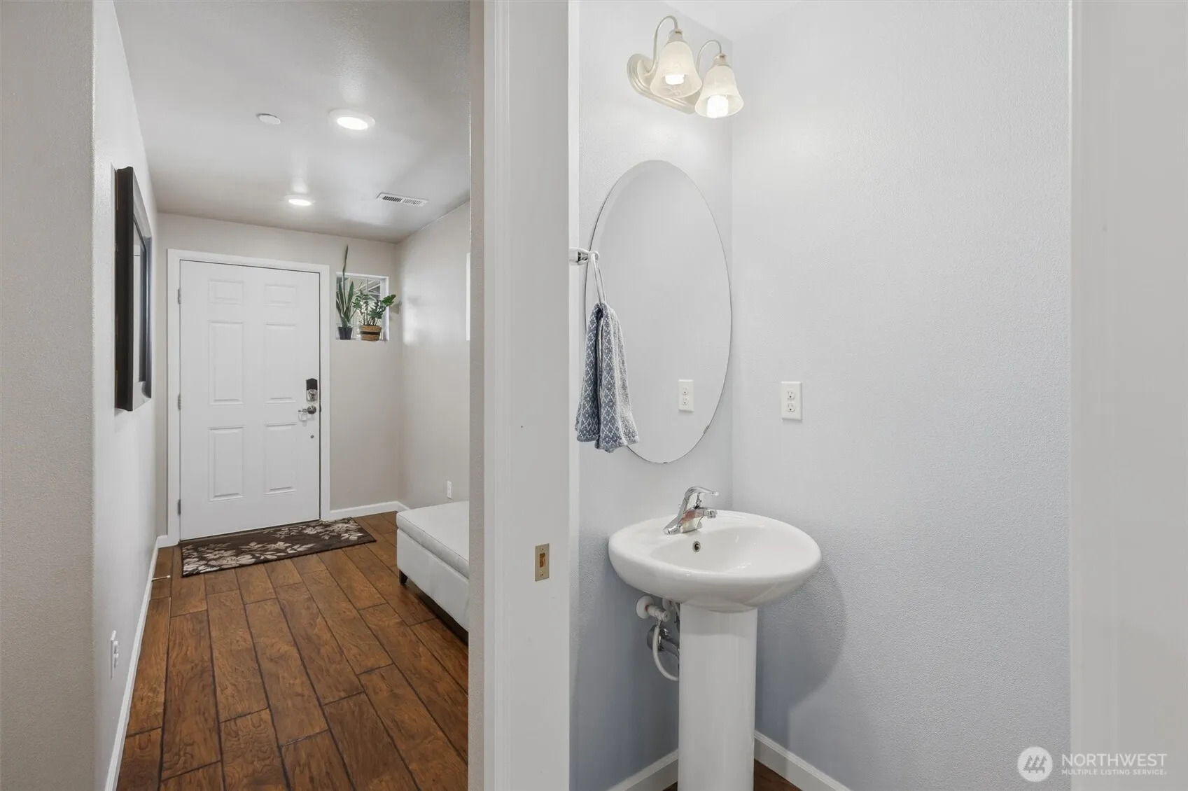 Property photo for 19711 26th Avenue W #a, Lynnwood photo 4