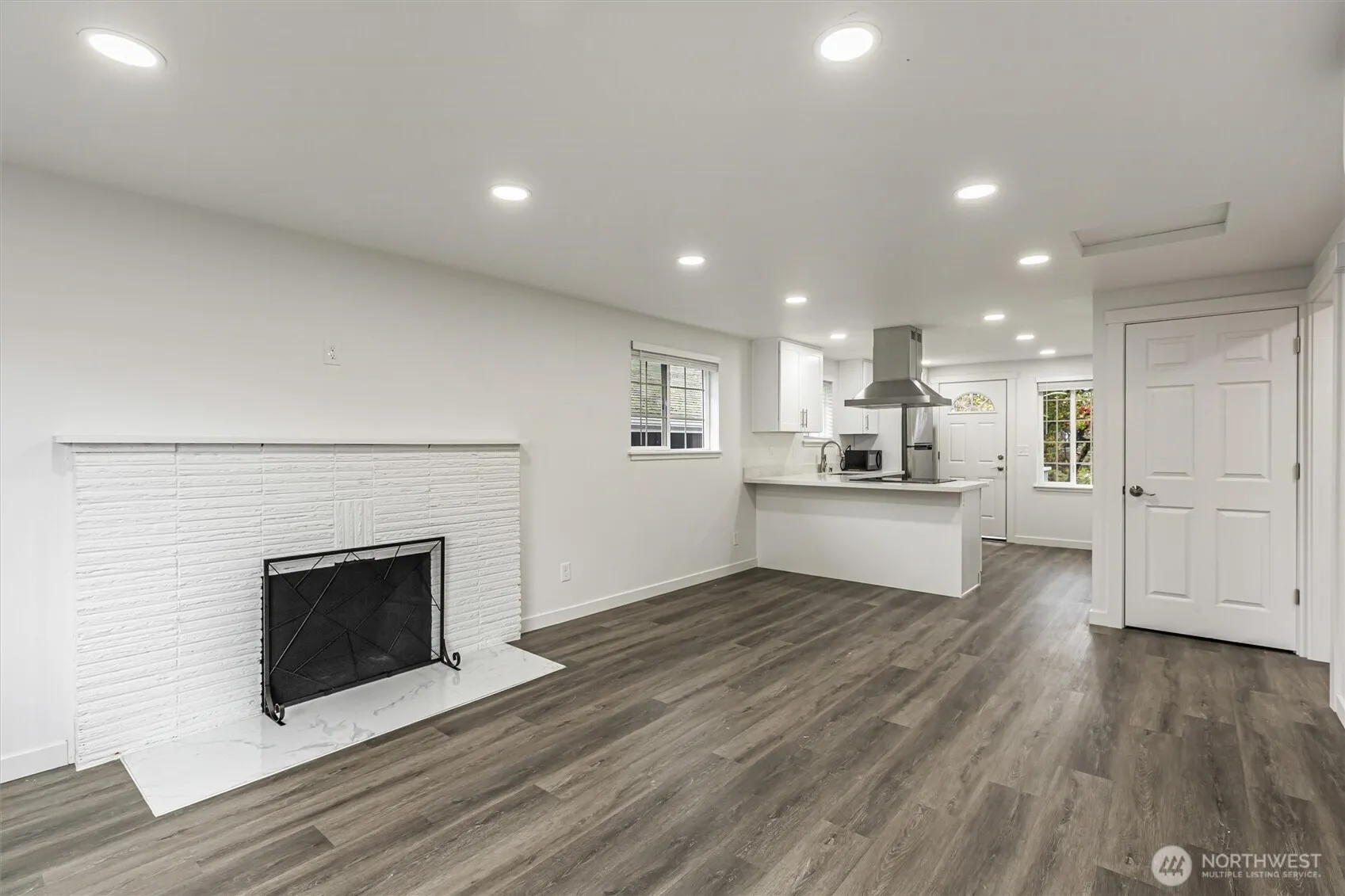 Property photo for 4424 S Holly Street, Seattle photo 5
