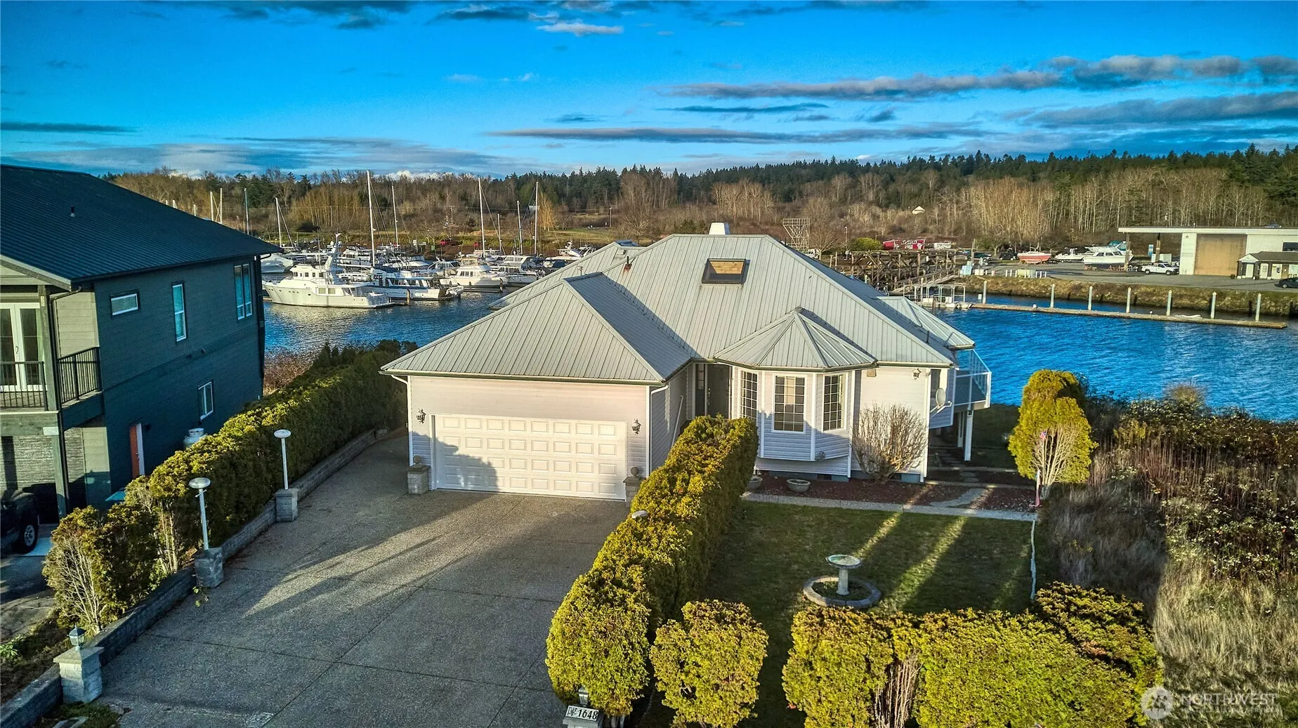 Property photo for 1648 Harbor Seal Drive, Point Roberts photo 2