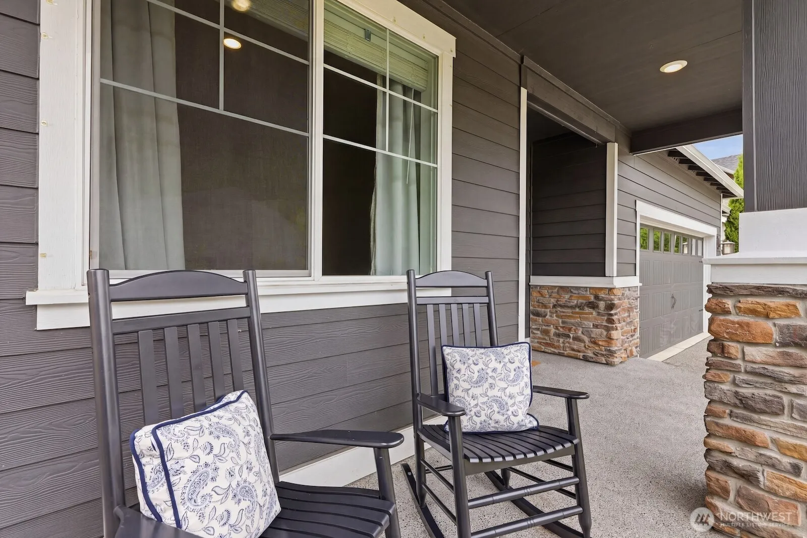 Property photo for 12506 Emerald Ridge Boulevard E, Puyallup photo 2