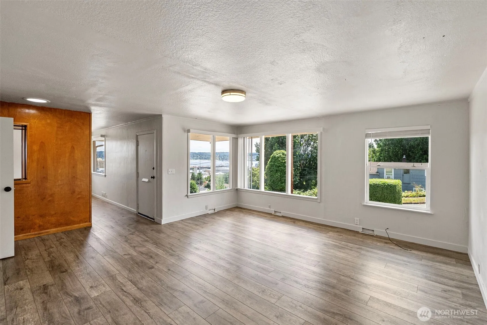 Property photo for 3202 Farragut Street, Bremerton photo 3