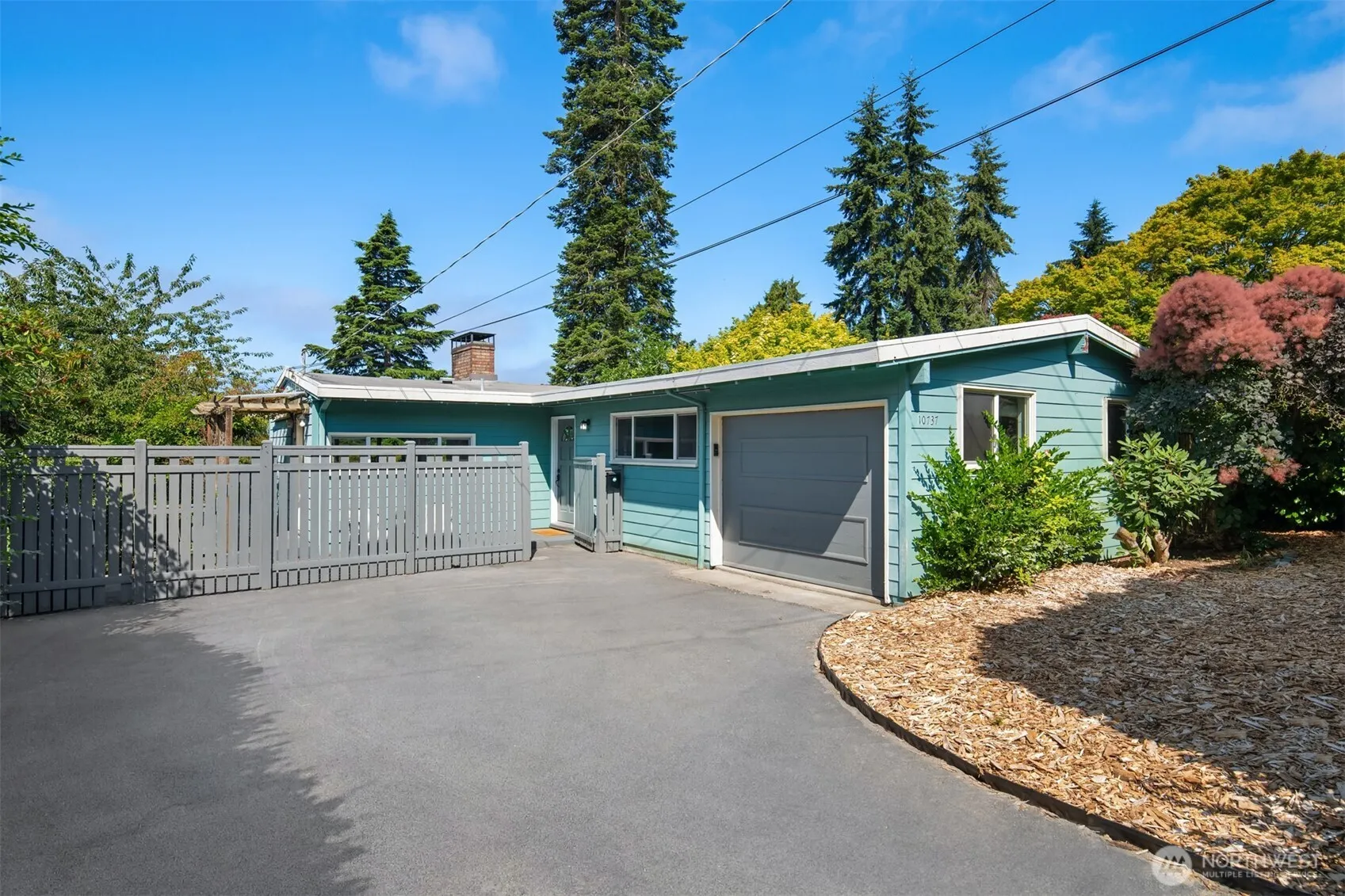 Property photo for 10737 3rd Avenue Nw, Seattle photo 2