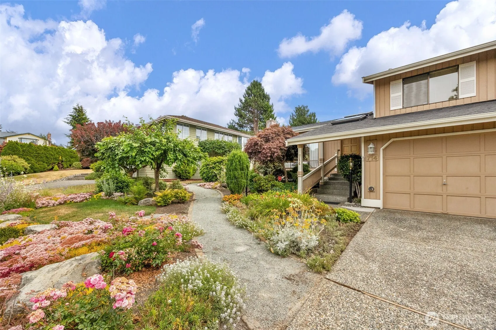Property photo for 714 Vista Place, Edmonds photo 5
