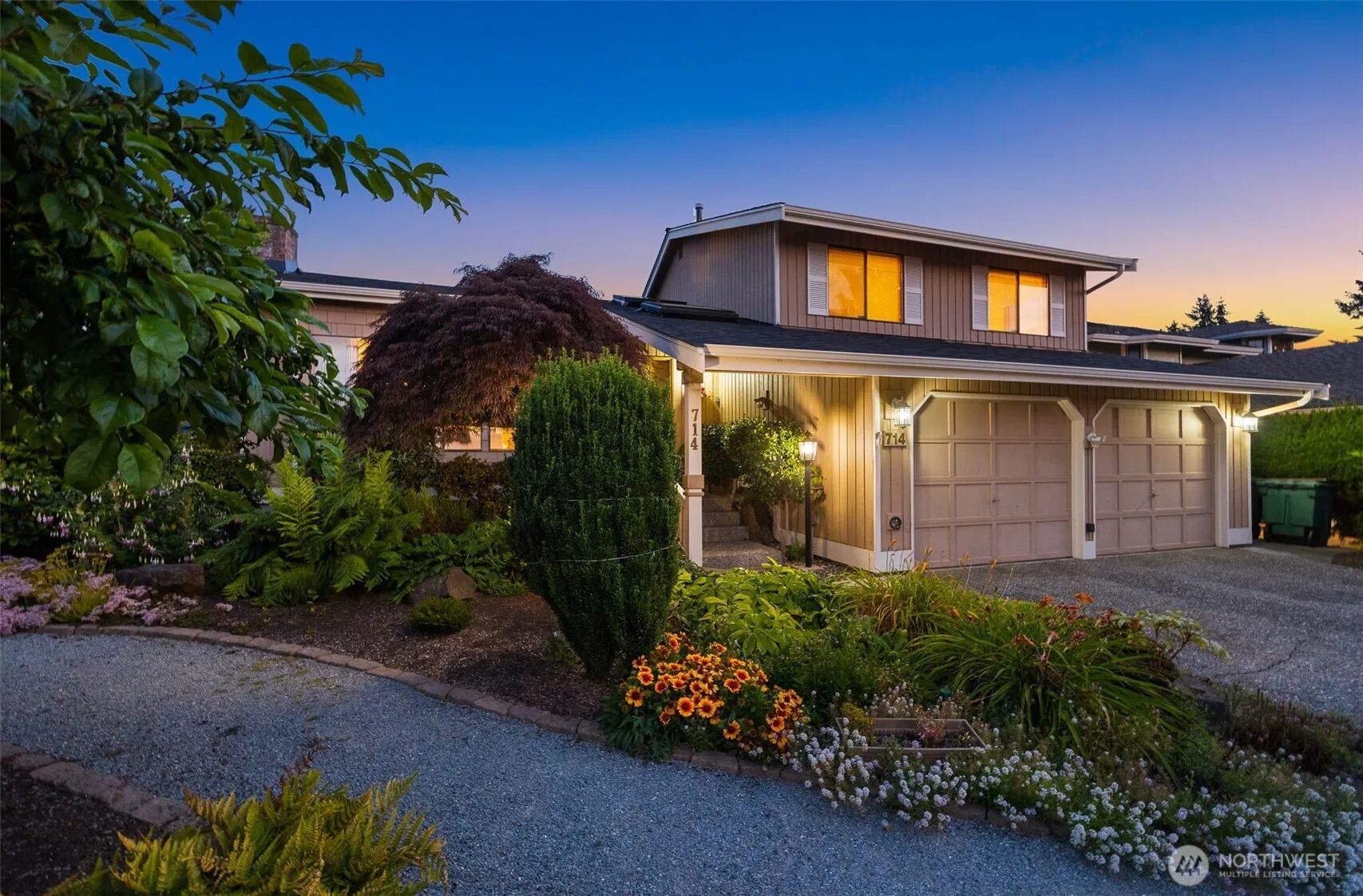 Property photo for 714 Vista Place, Edmonds photo 2