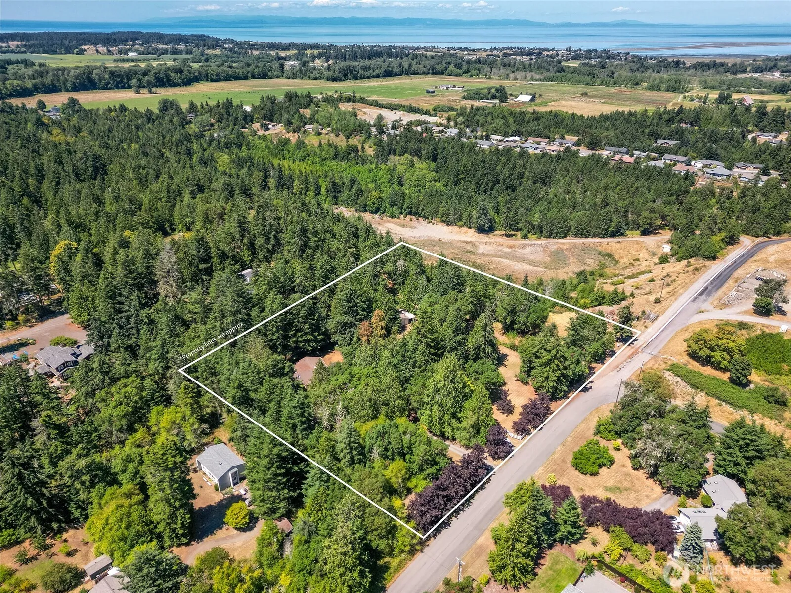 Property photo for 465 Kirner Road, Sequim photo 2
