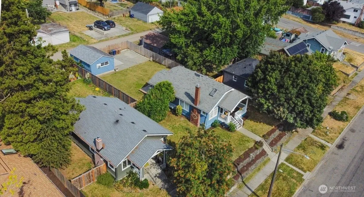 Property photo for 3614 S Ainsworth Avenue, Tacoma photo 2