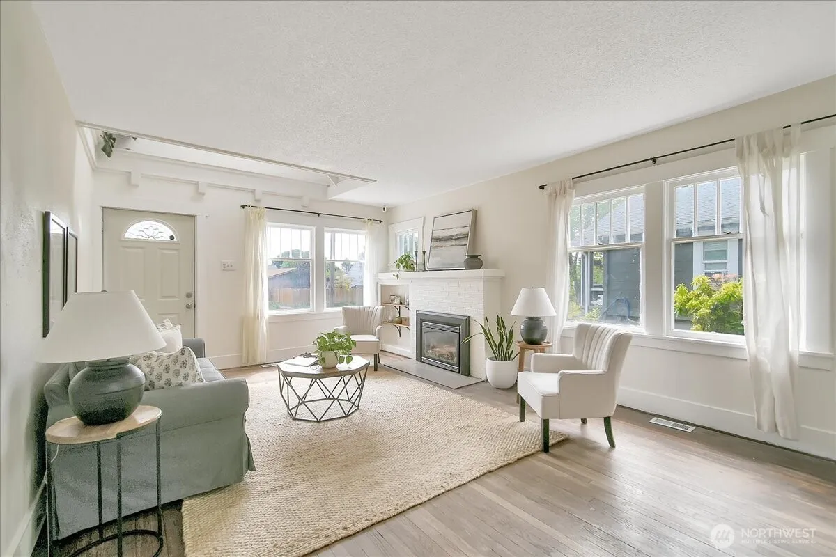 Property photo for 3614 S Ainsworth Avenue, Tacoma photo 4