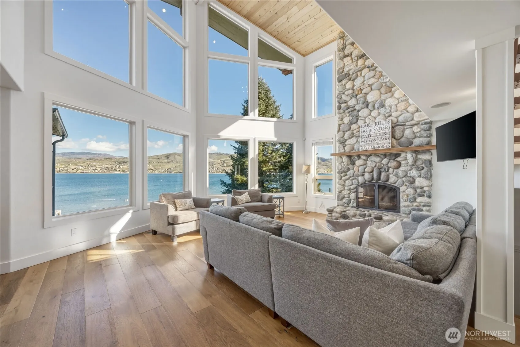 Property photo for 21 Grace Lane, Chelan photo 4