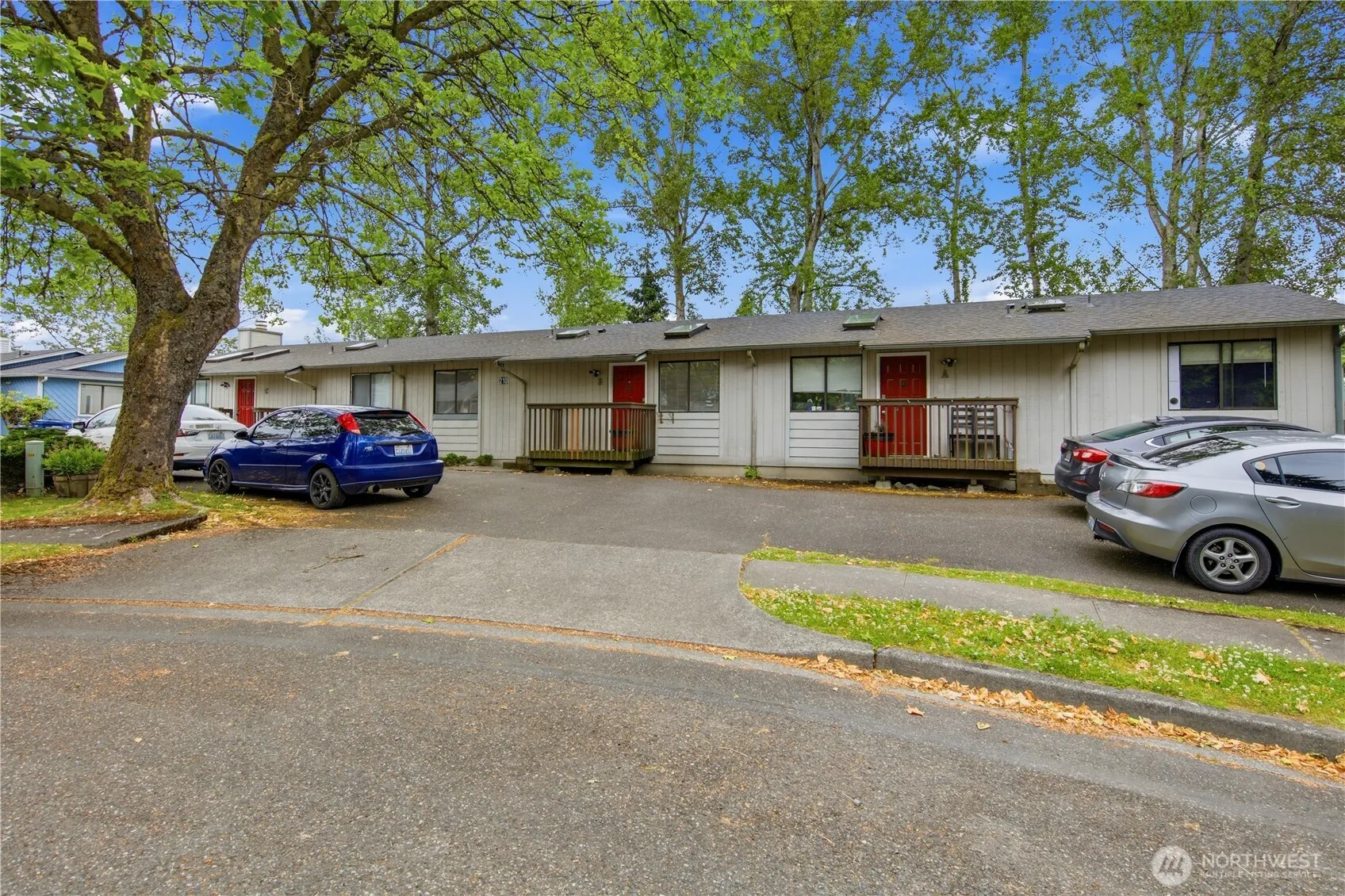 Property photo for 210 E 36th Street #b, Tacoma