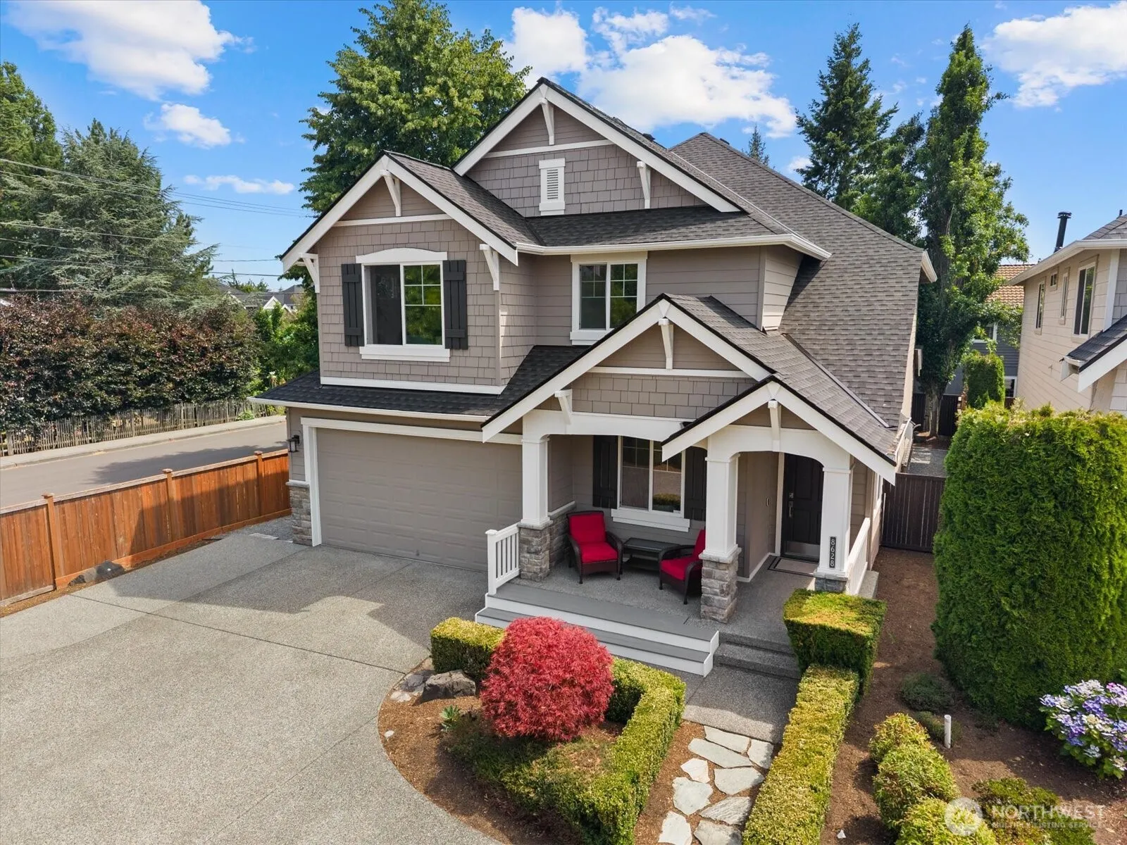 Property photo for 8628 Ne 123rd Place, Kirkland