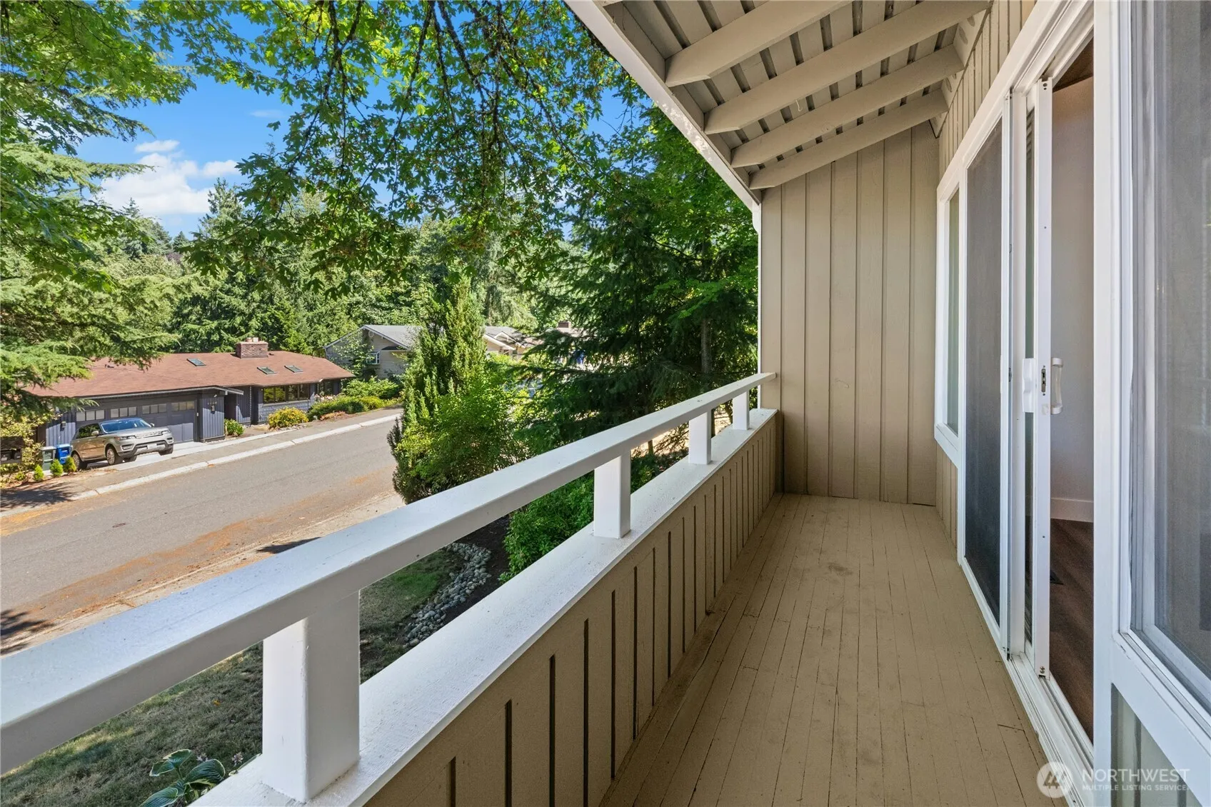 Property photo for 4643 152nd Place Se, Bellevue photo 4