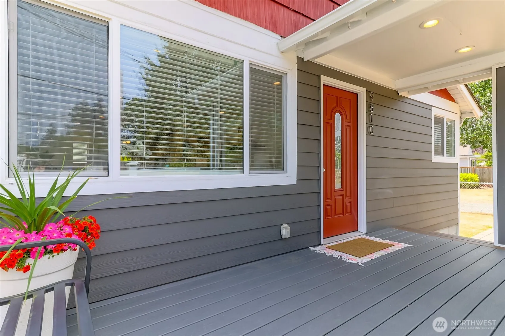 Property photo for 9810 119th Street Sw, Lakewood photo 5