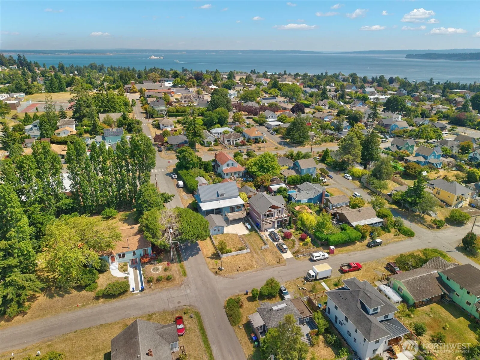 Property photo for 1619 Blaine Street, Port Townsend photo 4