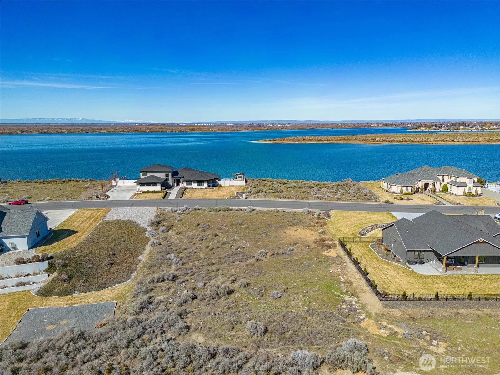 Property photo for 7382 Dune Lake Road Se, Moses Lake photo 4