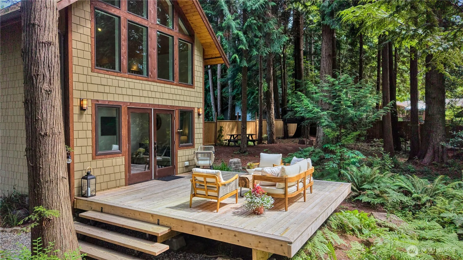 Property photo for 256 Windsor Drive, Point Roberts photo 5