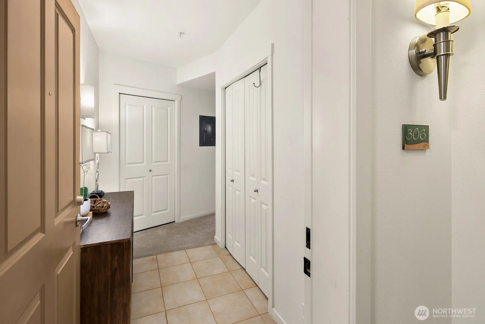 Property photo for 2901 Ne Blakeley Street #306, Seattle photo 2