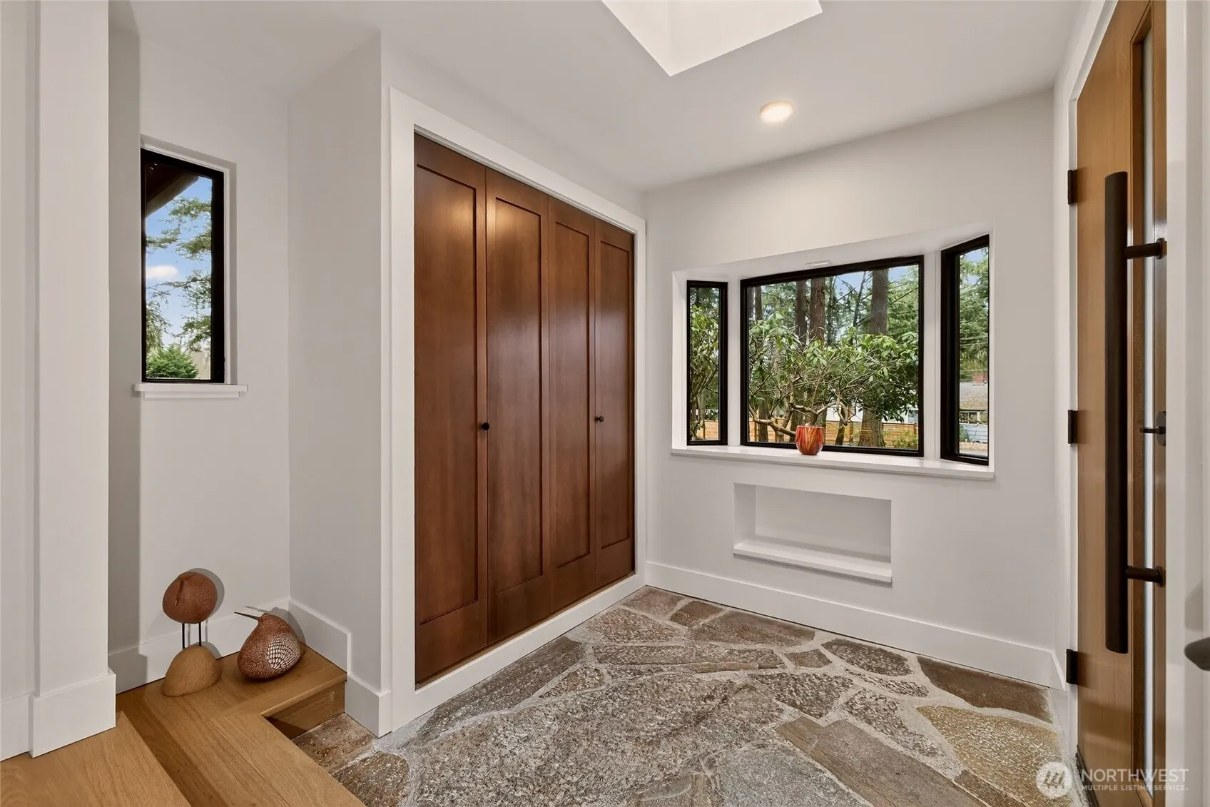 Property photo for 22016 Vine Road, Brier photo 3