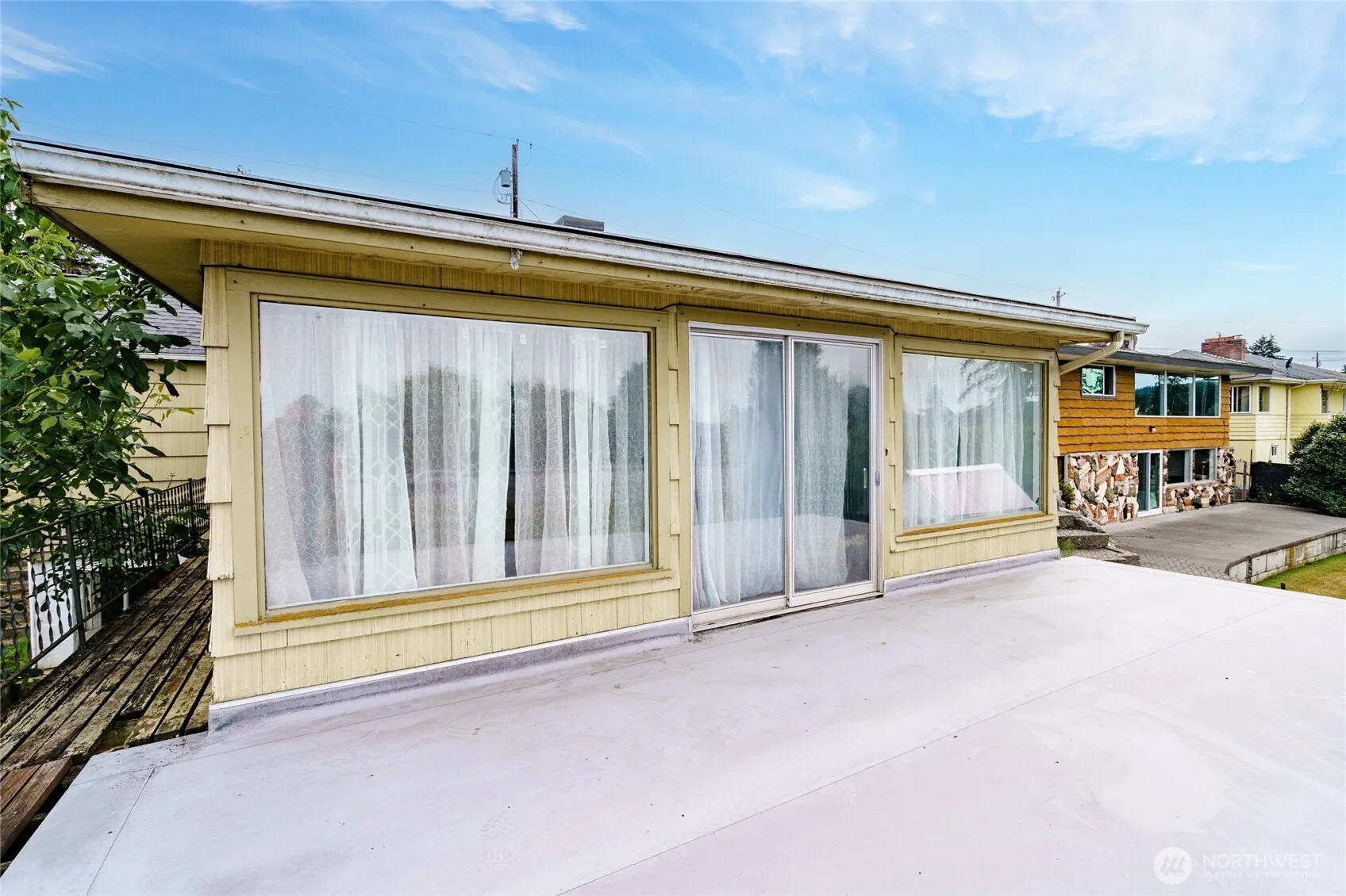 Property photo for 616 37th Street, Anacortes photo 5