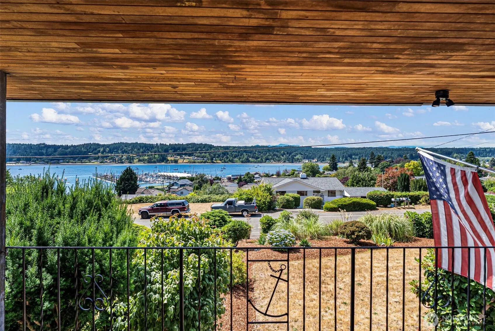 Property photo for 18146 9th Avenue Ne, Poulsbo photo 3