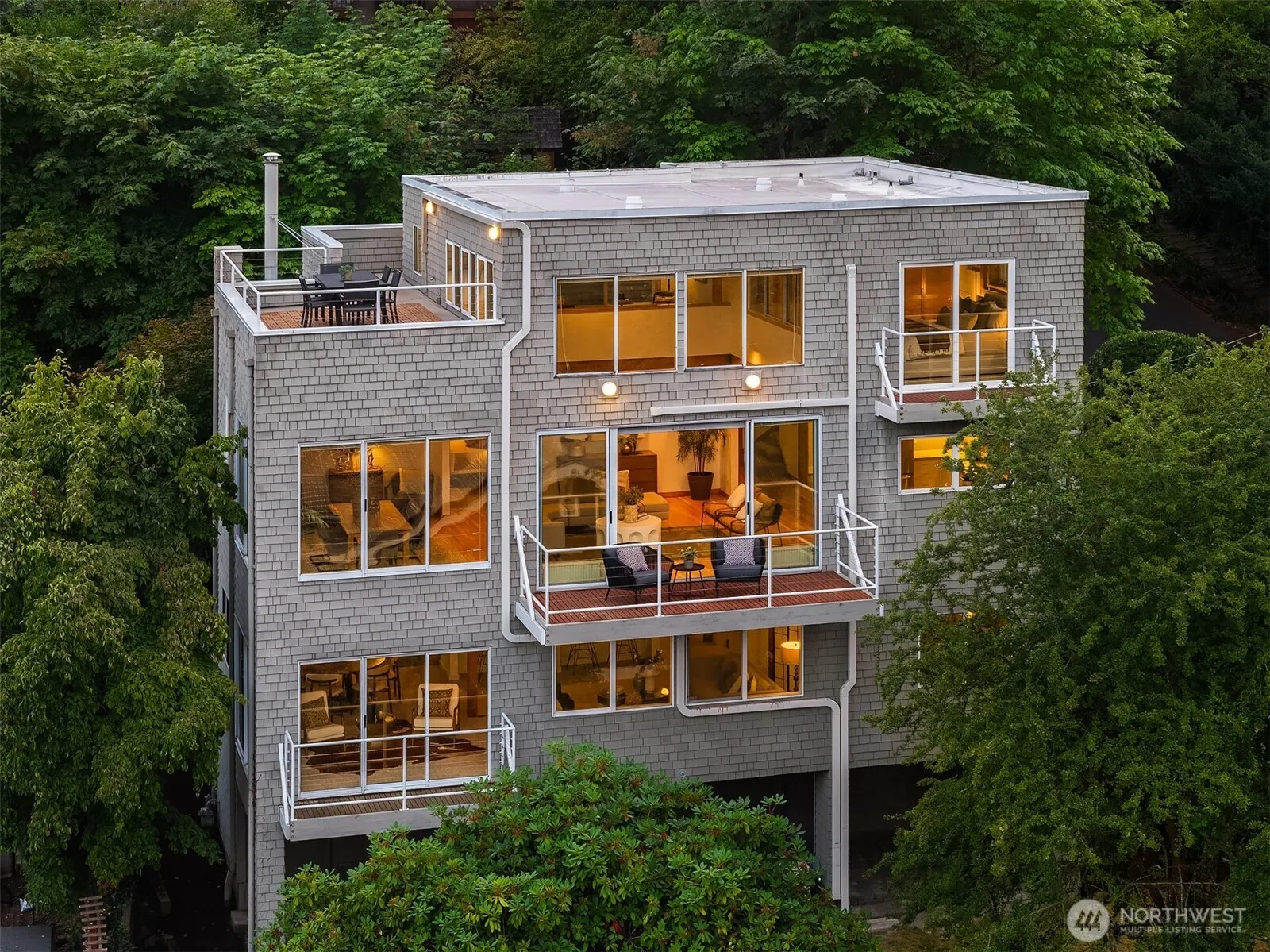 Property photo for 3751 E Columbia Street, Seattle
