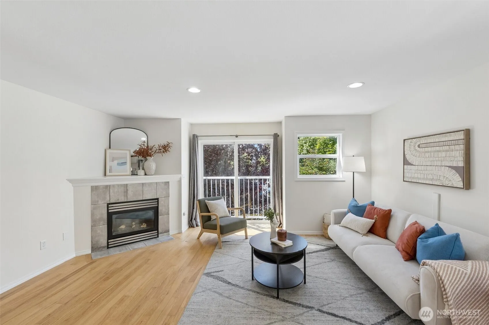 Property photo for 516 N 46th Street #a, Seattle photo 4