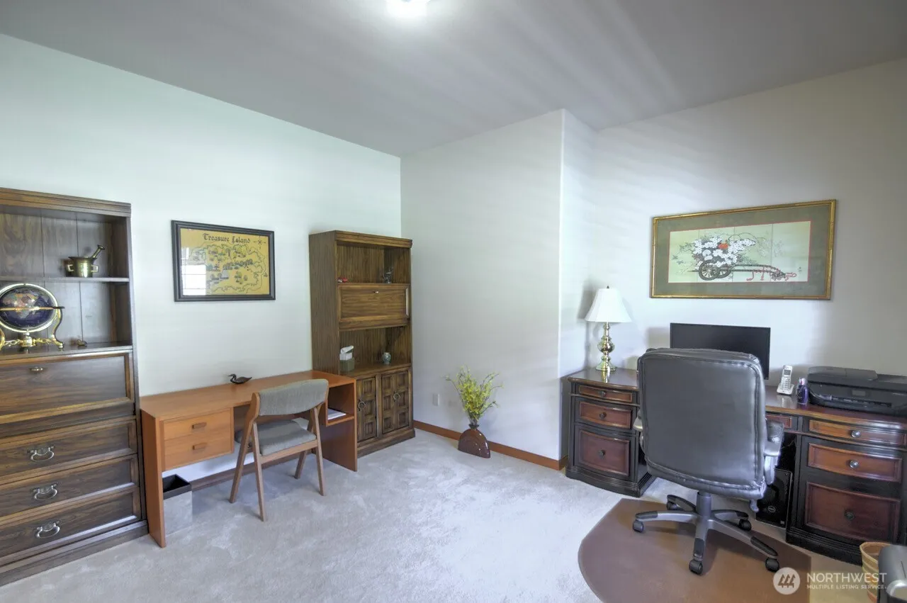 Property photo for 9142 Fox Ridge Lane Se, Olympia photo 5