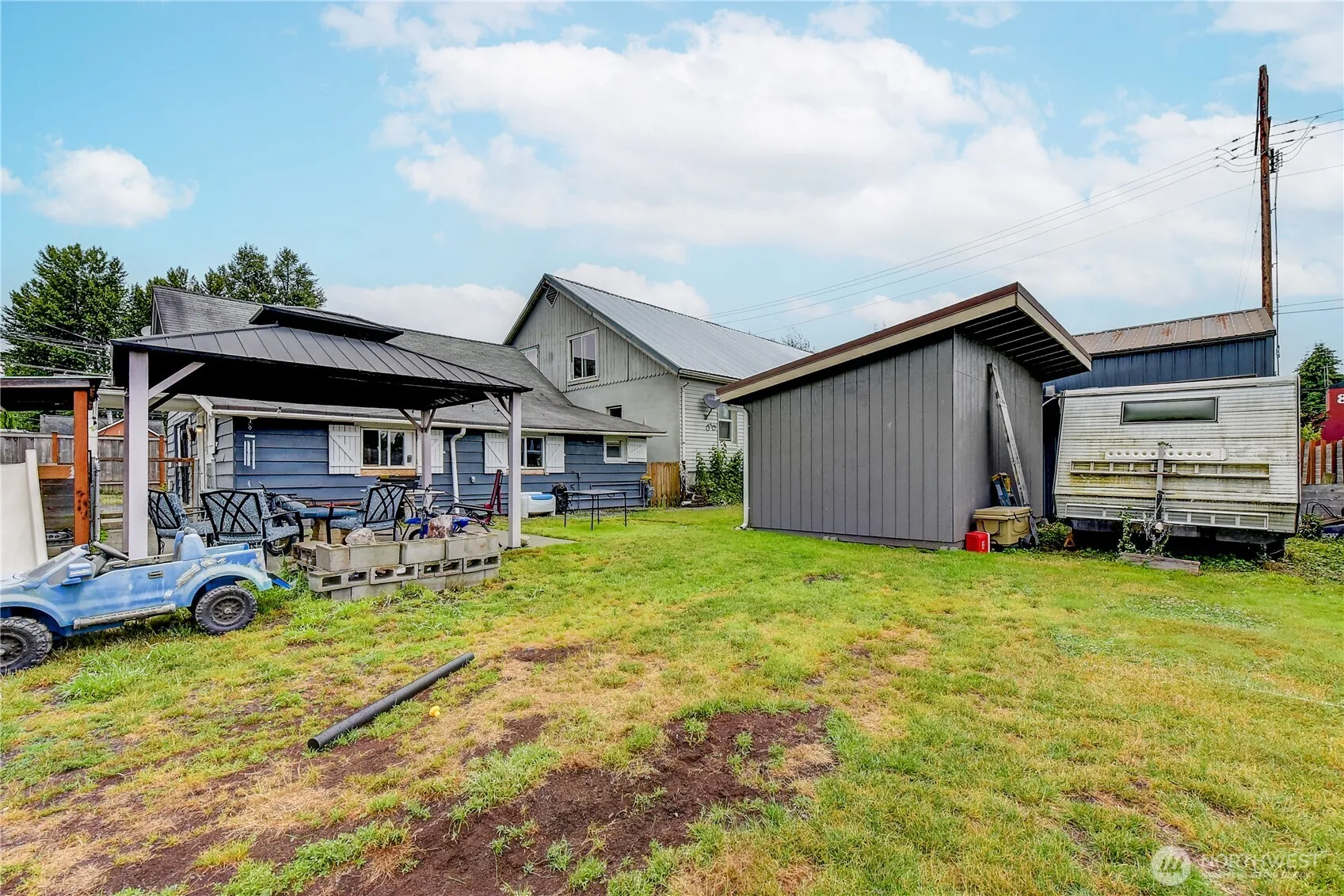 Property photo for 112 Cascade Avenue, Granite Falls photo 4