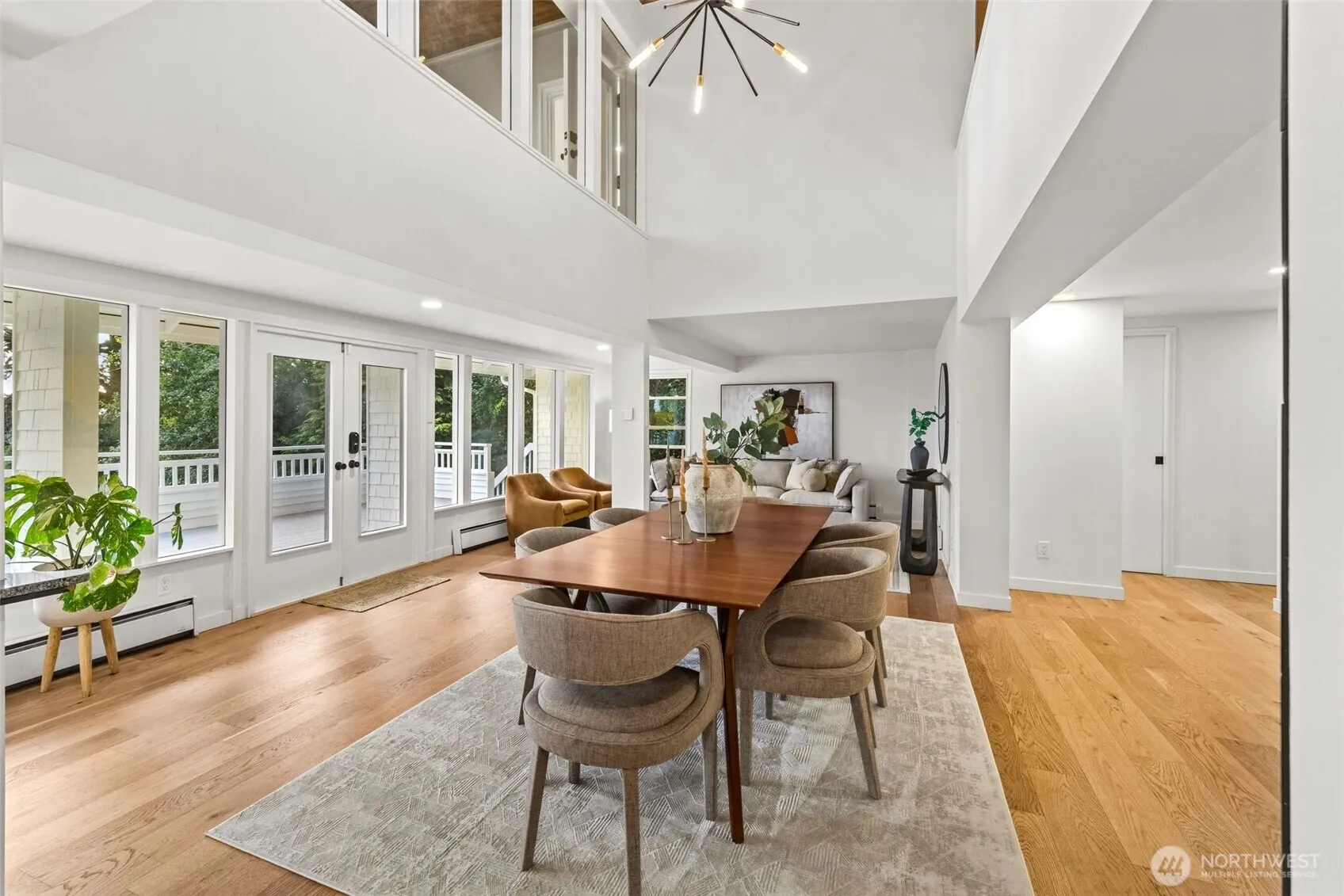 Property photo for 9674 50th Avenue Sw, Seattle photo 5