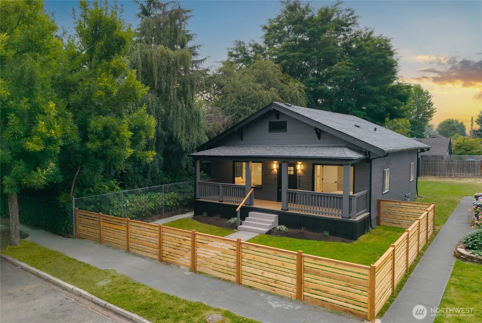 Property photo for 4015 S Yakima Avenue, Tacoma photo 2