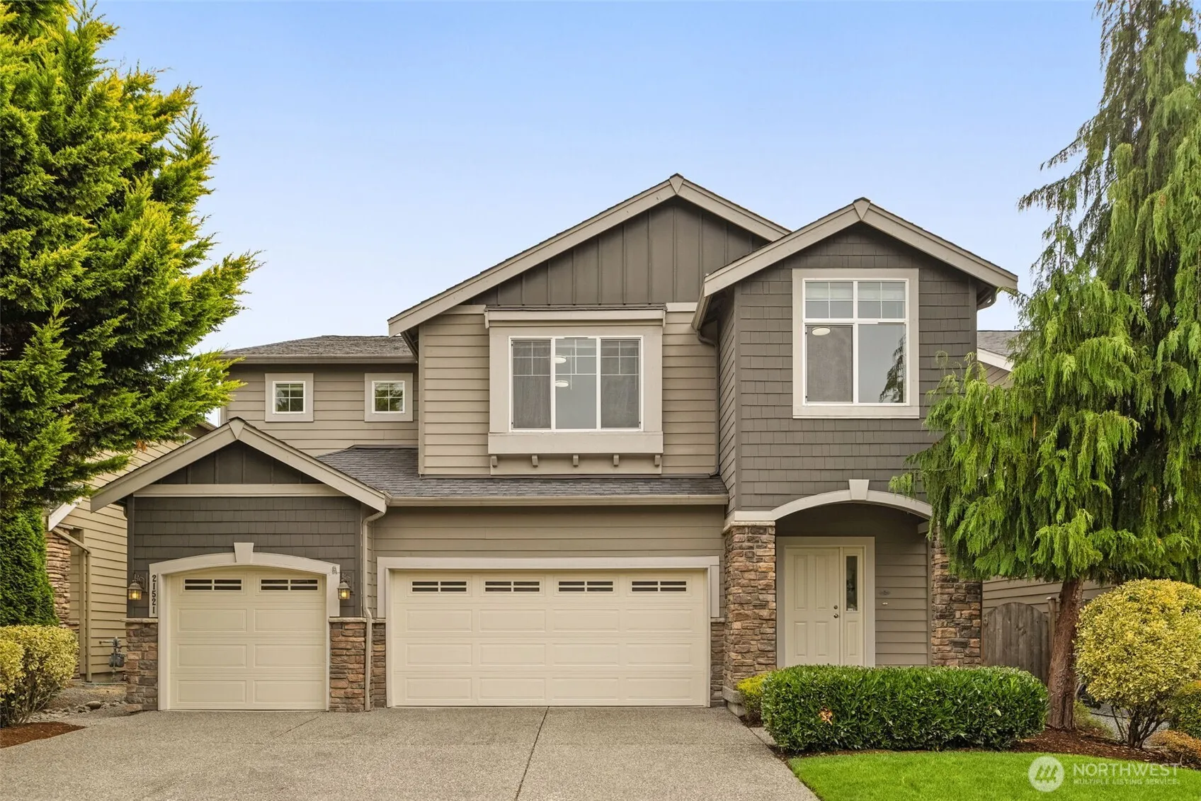 Property photo for 21521 37th Avenue Se, Bothell