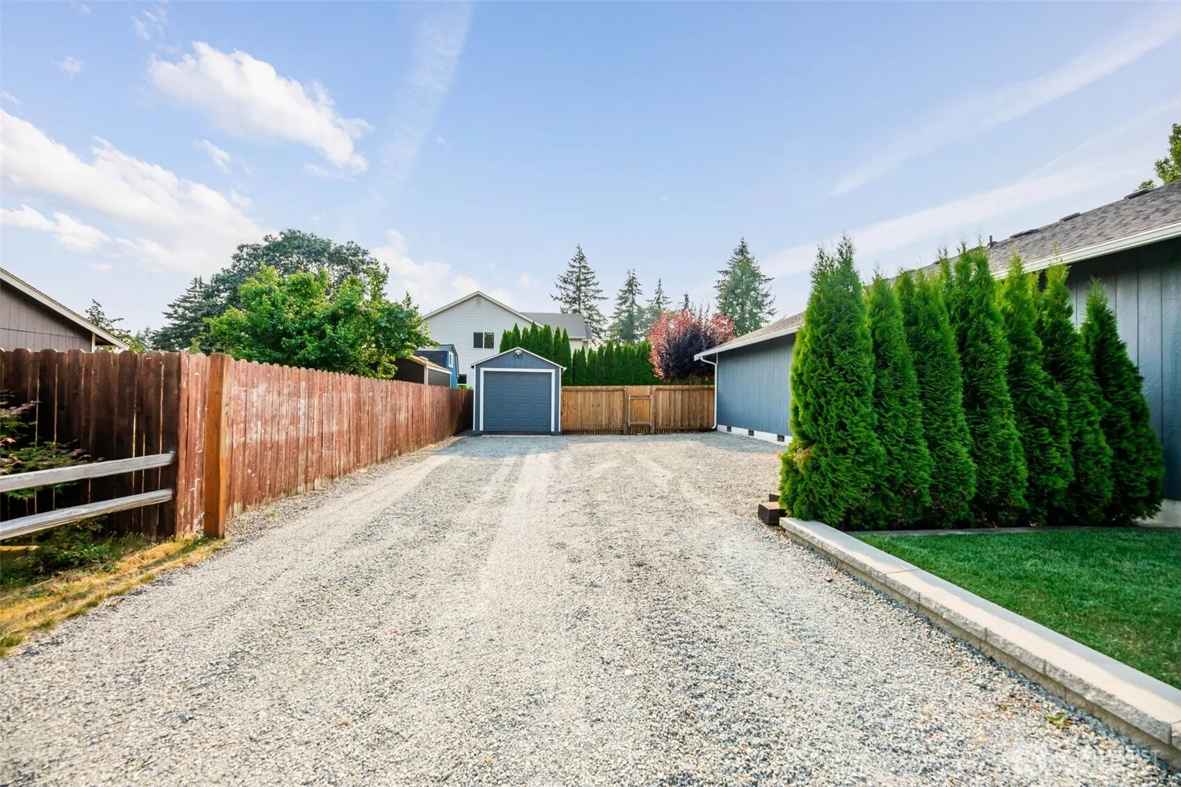 Property photo for 13112 5th Avenue E, Tacoma photo 4
