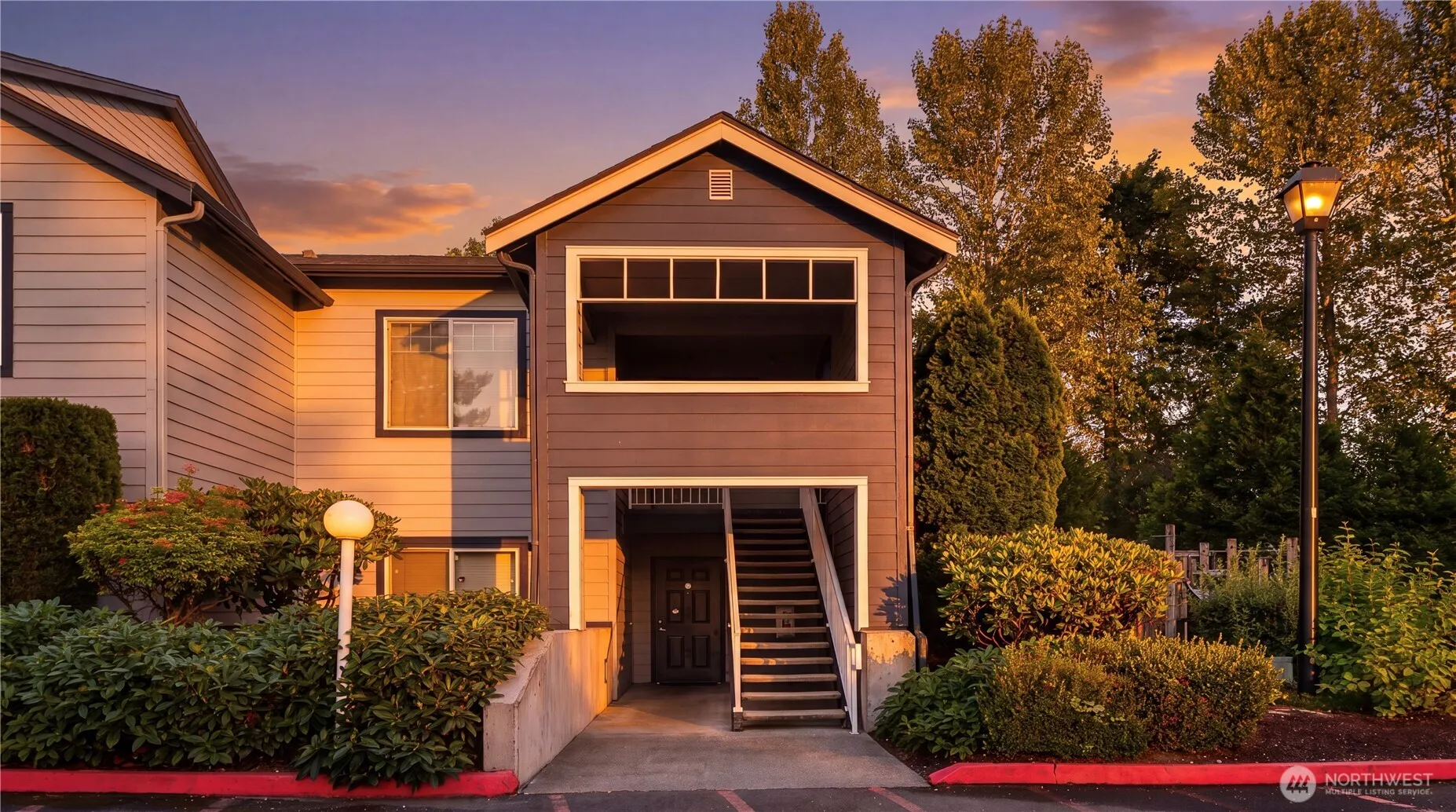 Property photo for 10825 Se 200th Street #f204, Kent