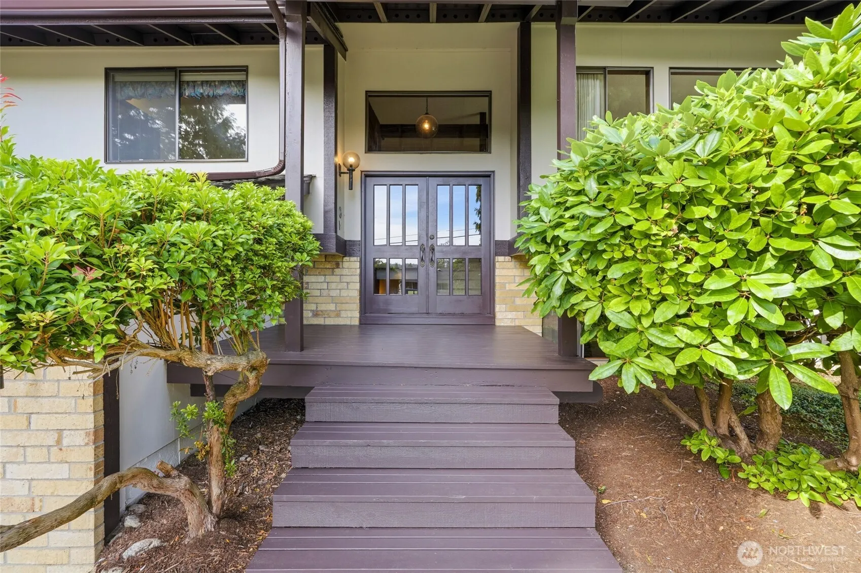 Property photo for 8530 Frederick Place, Edmonds photo 4