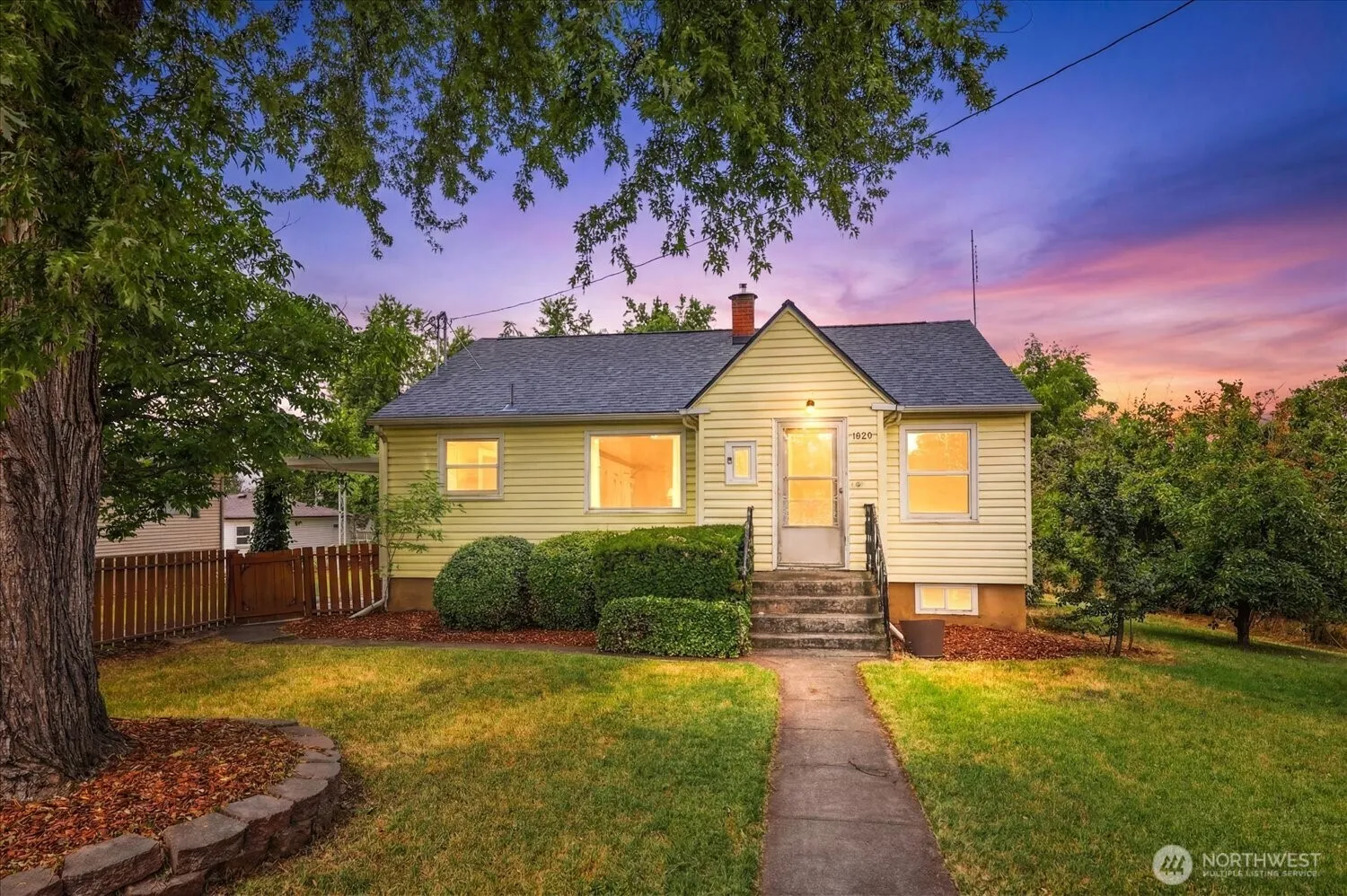 Property photo for 1020 S College Avenue, College Place