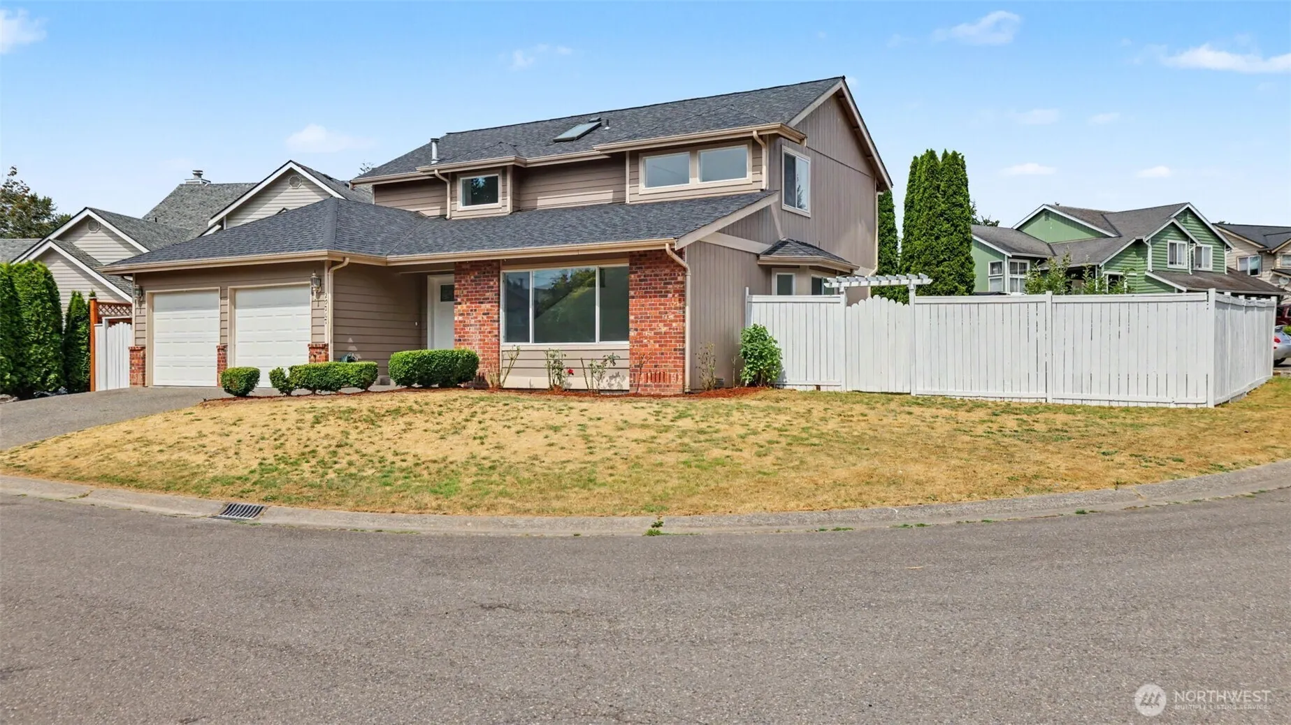 Property photo for 20707 122nd Place Se, Kent photo 2