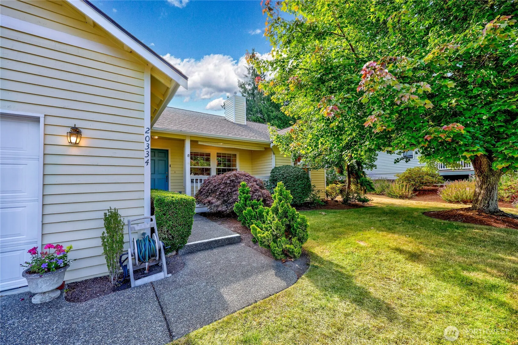 Property photo for 20334 12th Avenue Ne, Poulsbo photo 4