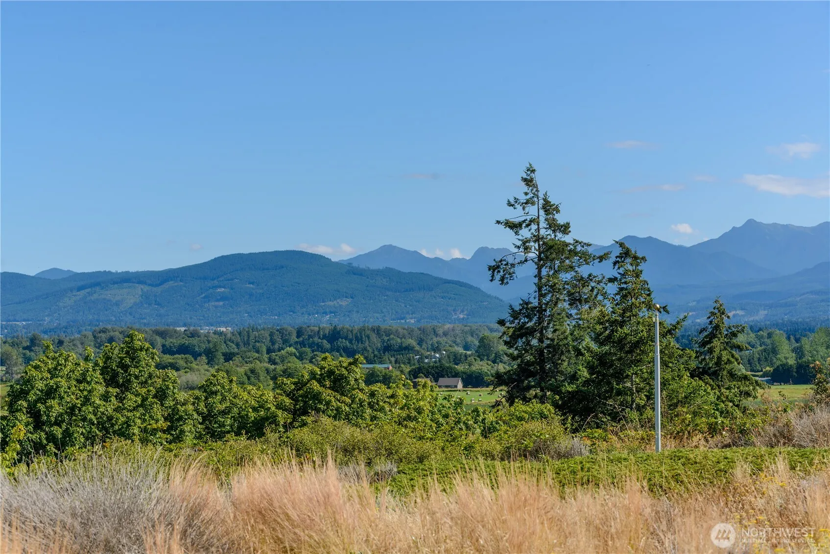 Property photo for 150 Sundial Loop, Sequim photo 2