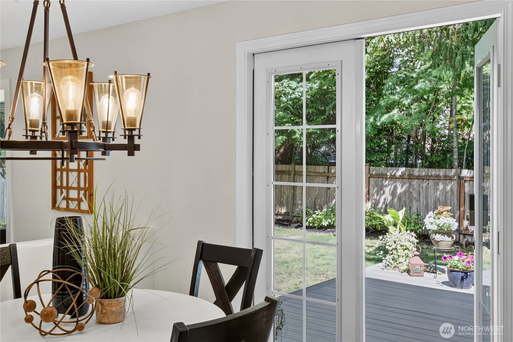 Property photo for 23110 Ne 19th Drive, Sammamish photo 5