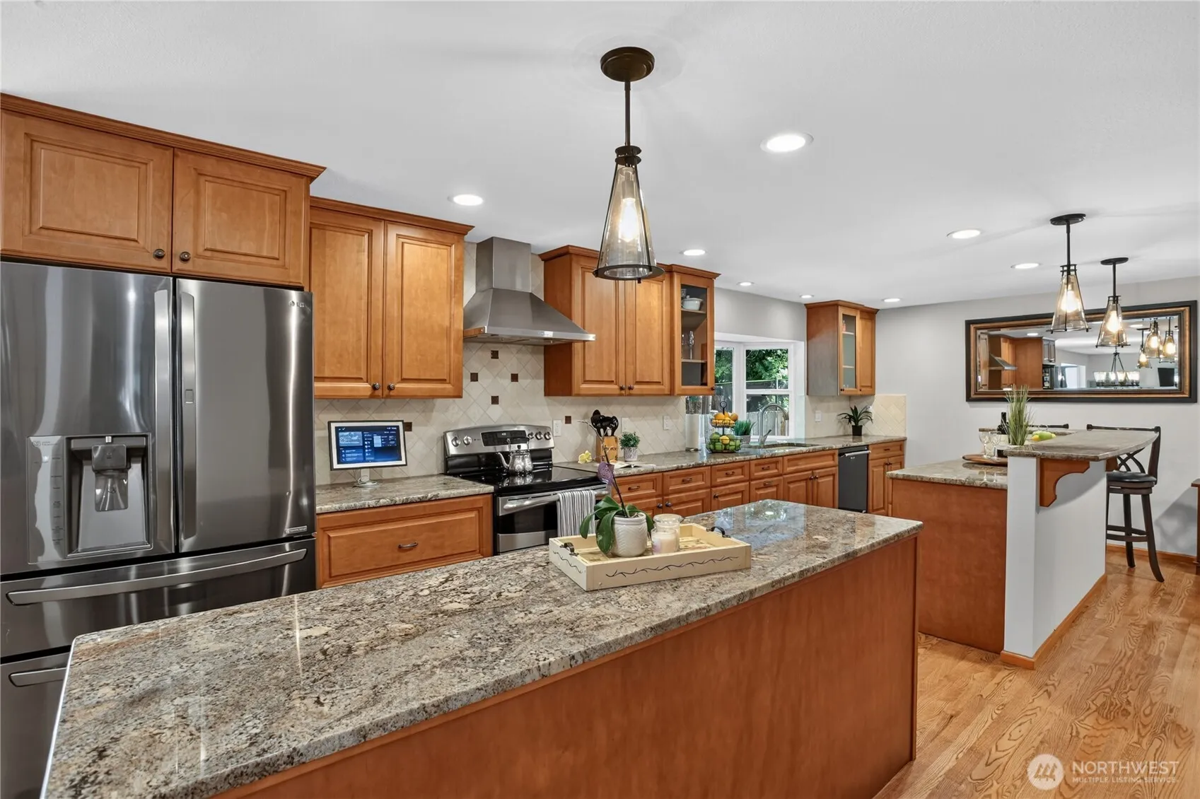 Property photo for 23110 Ne 19th Drive, Sammamish photo 3