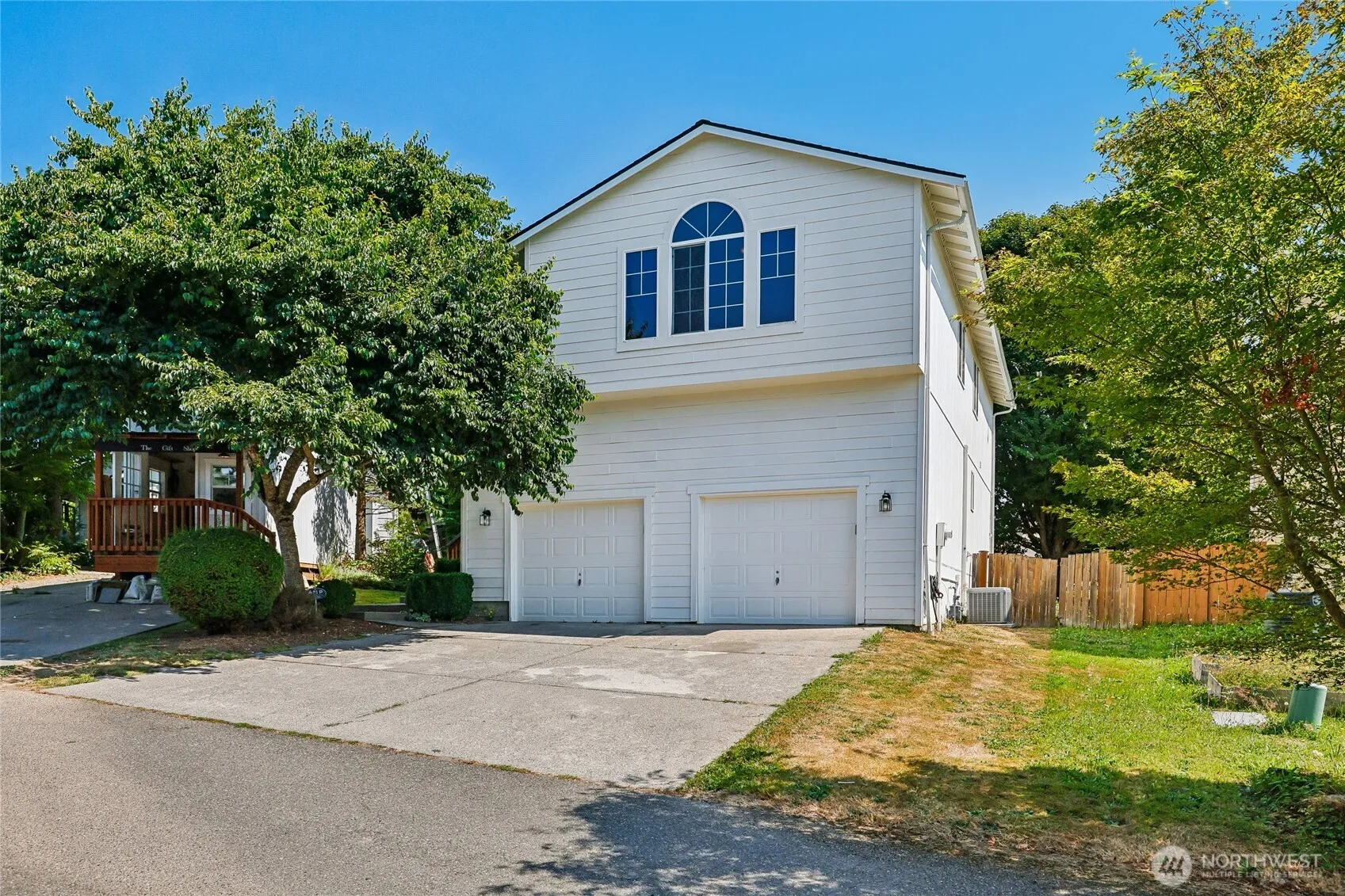 Property photo for 219 Hemming Way, Granite Falls photo 2