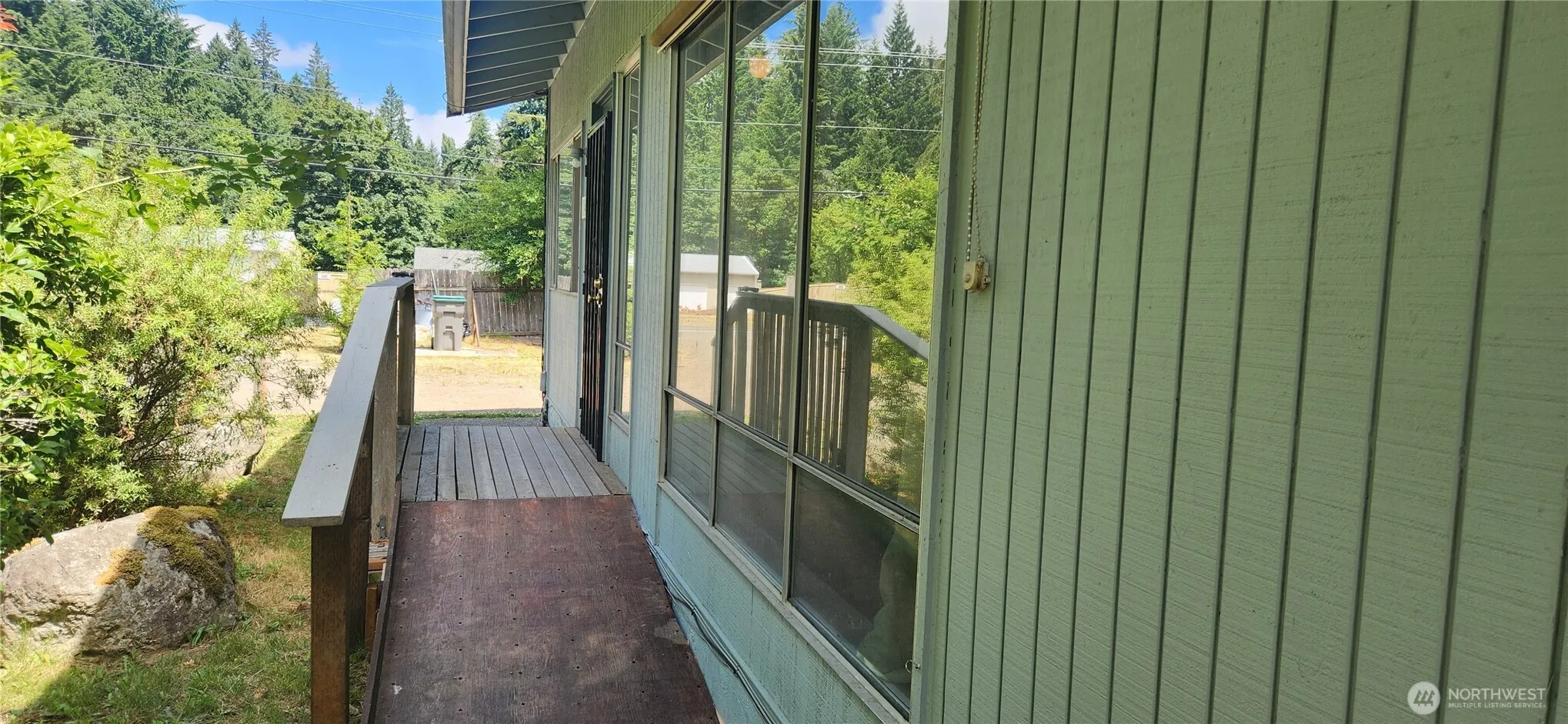 Property photo for 2447 Erlands Point Road Nw, Bremerton photo 3