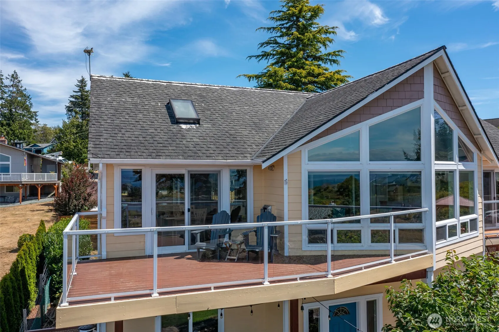 Property photo for 1243 Farragut Drive, Coupeville photo 2