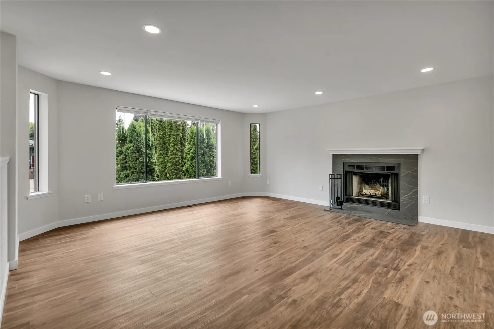 Property photo for 1811 162nd Street E, Tacoma photo 4