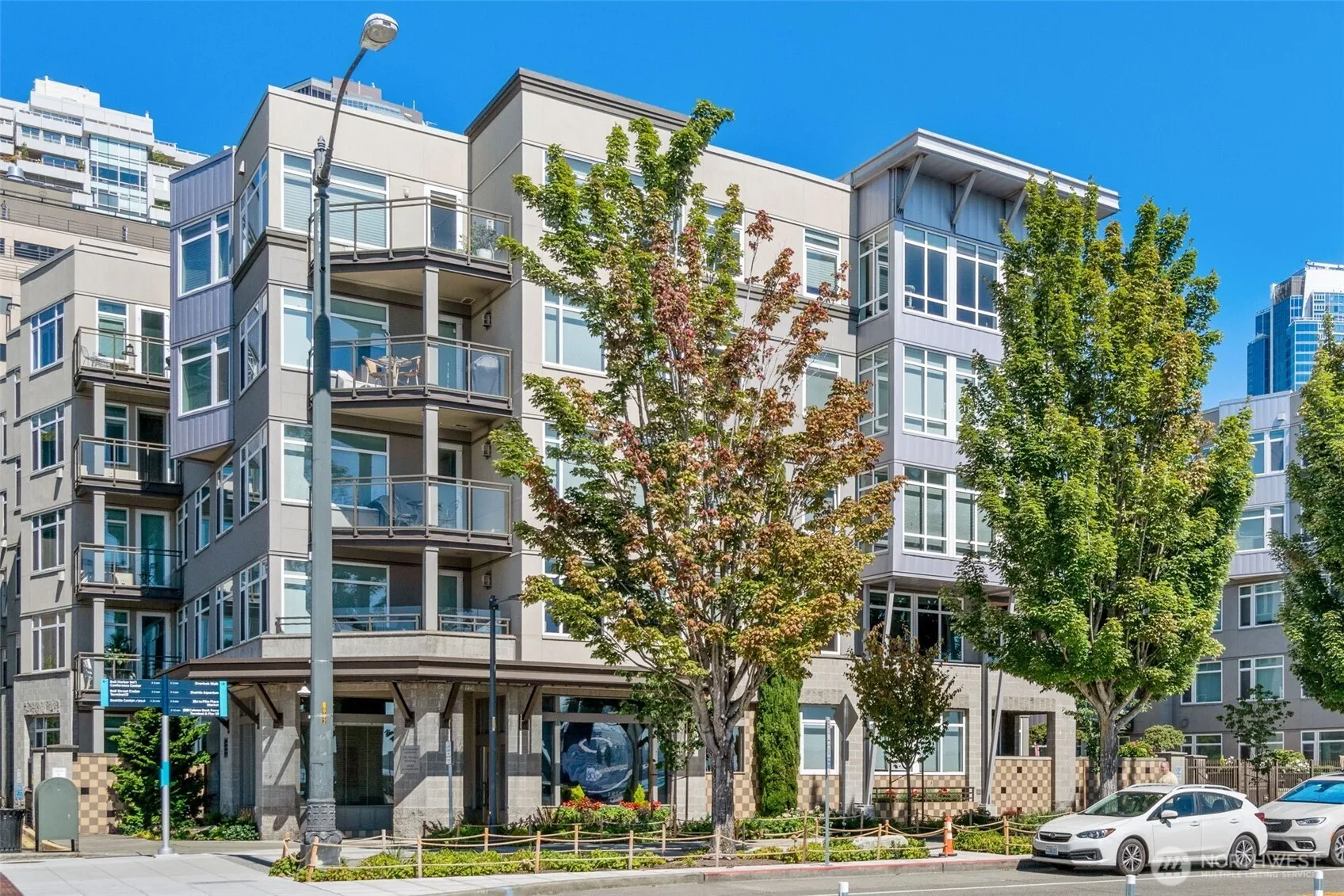 Property photo for 2000 Alaskan Way #543, Seattle photo 5