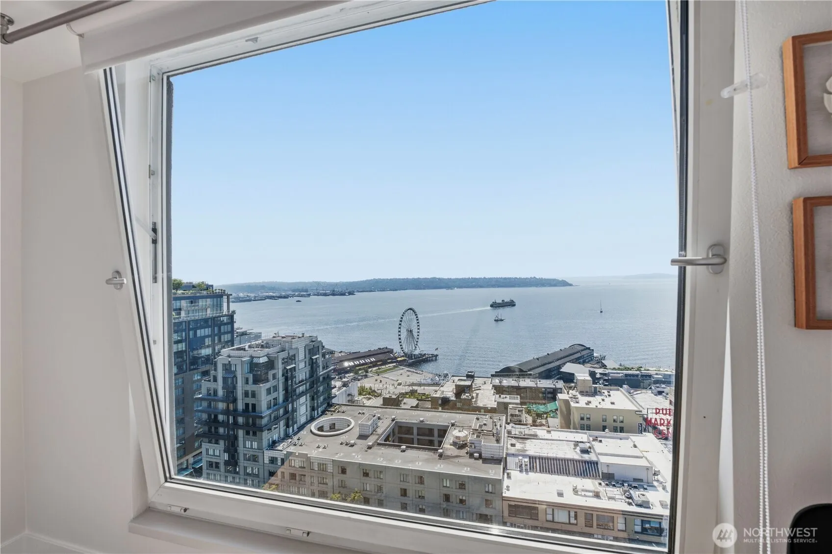 Property photo for 1415 2nd Avenue #1909, Seattle
