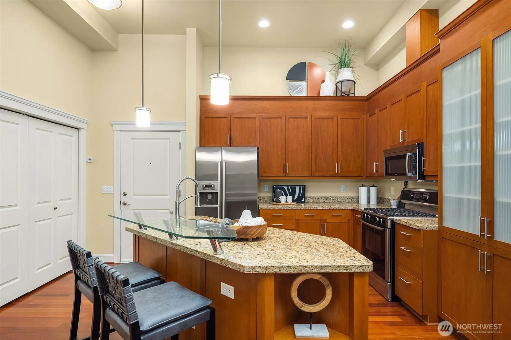 Property photo for 3150 W Government Street #105, Seattle photo 5