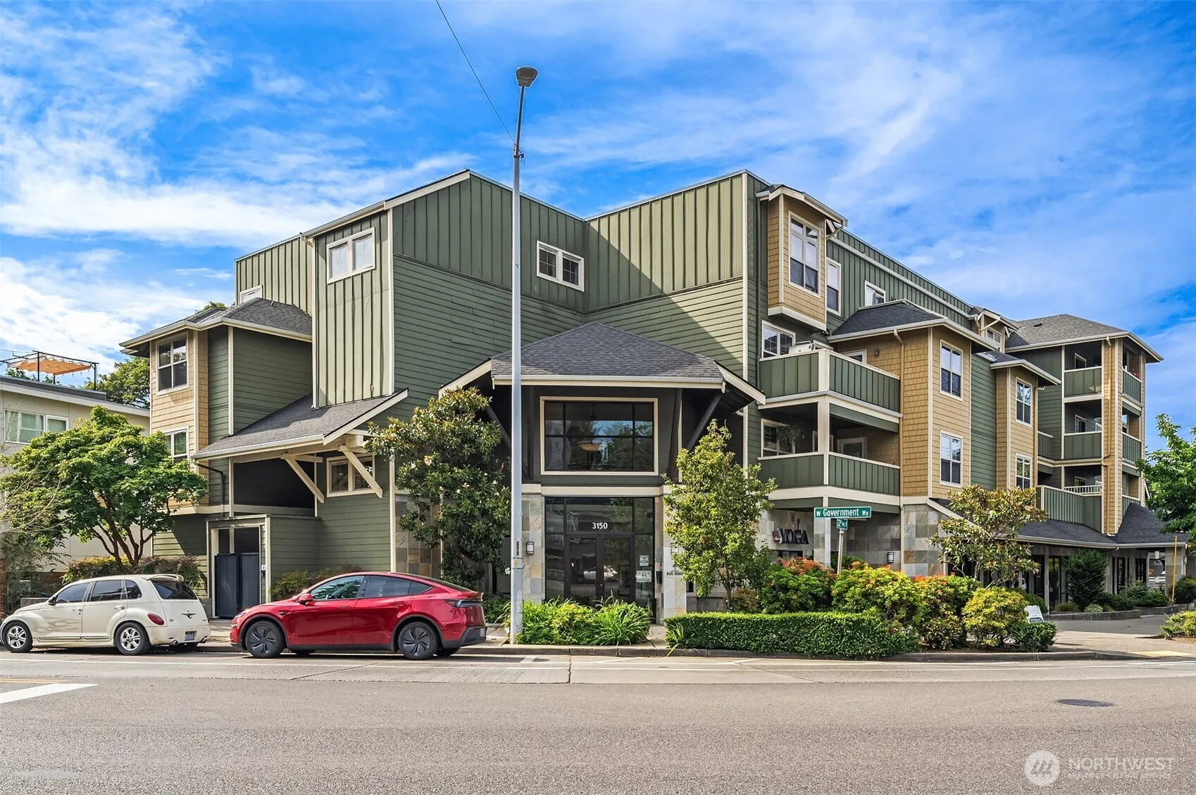 Property photo for 3150 W Government Street #105, Seattle photo 2