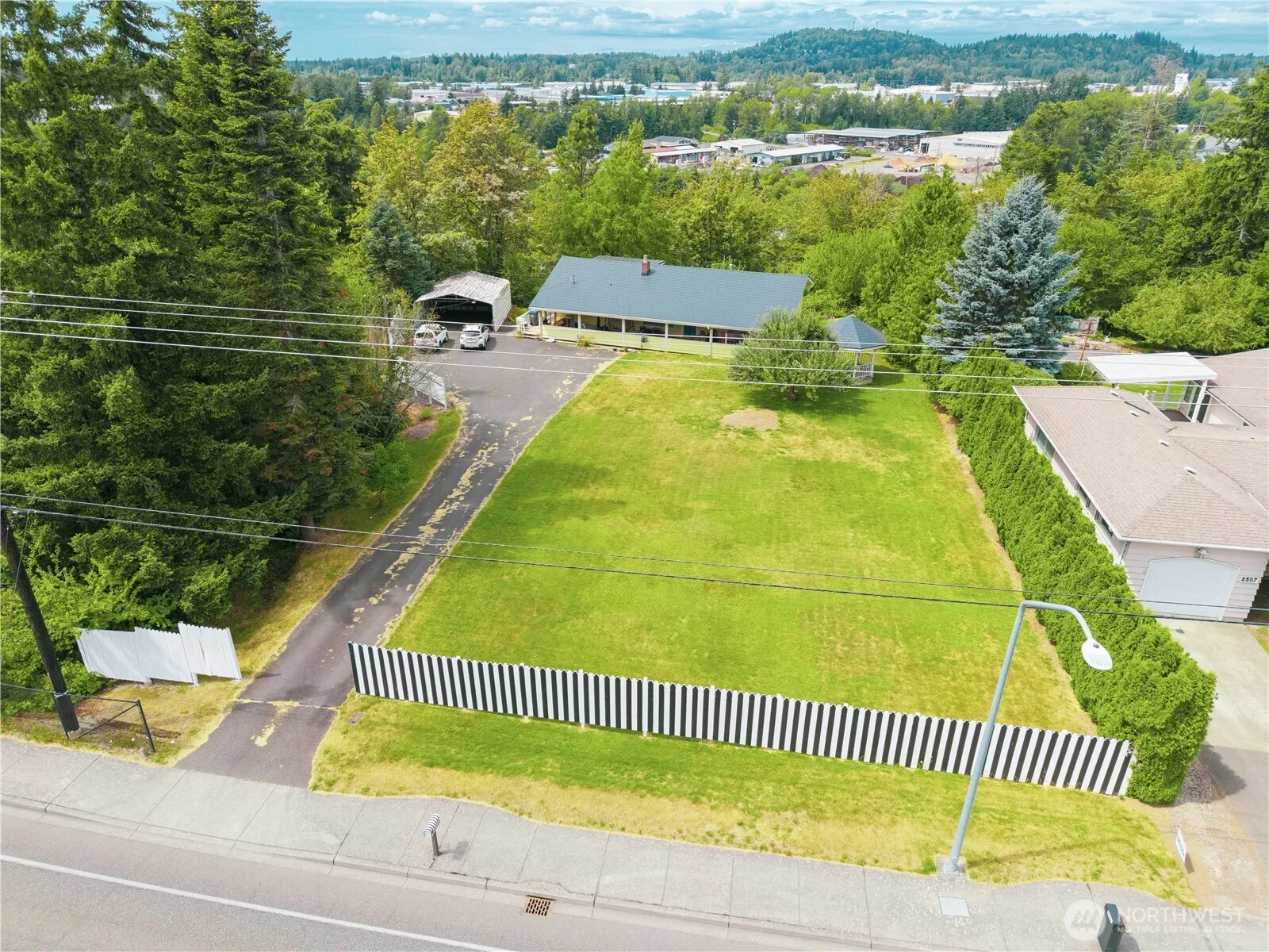 Property photo for 2501 E Sunset Drive, Bellingham