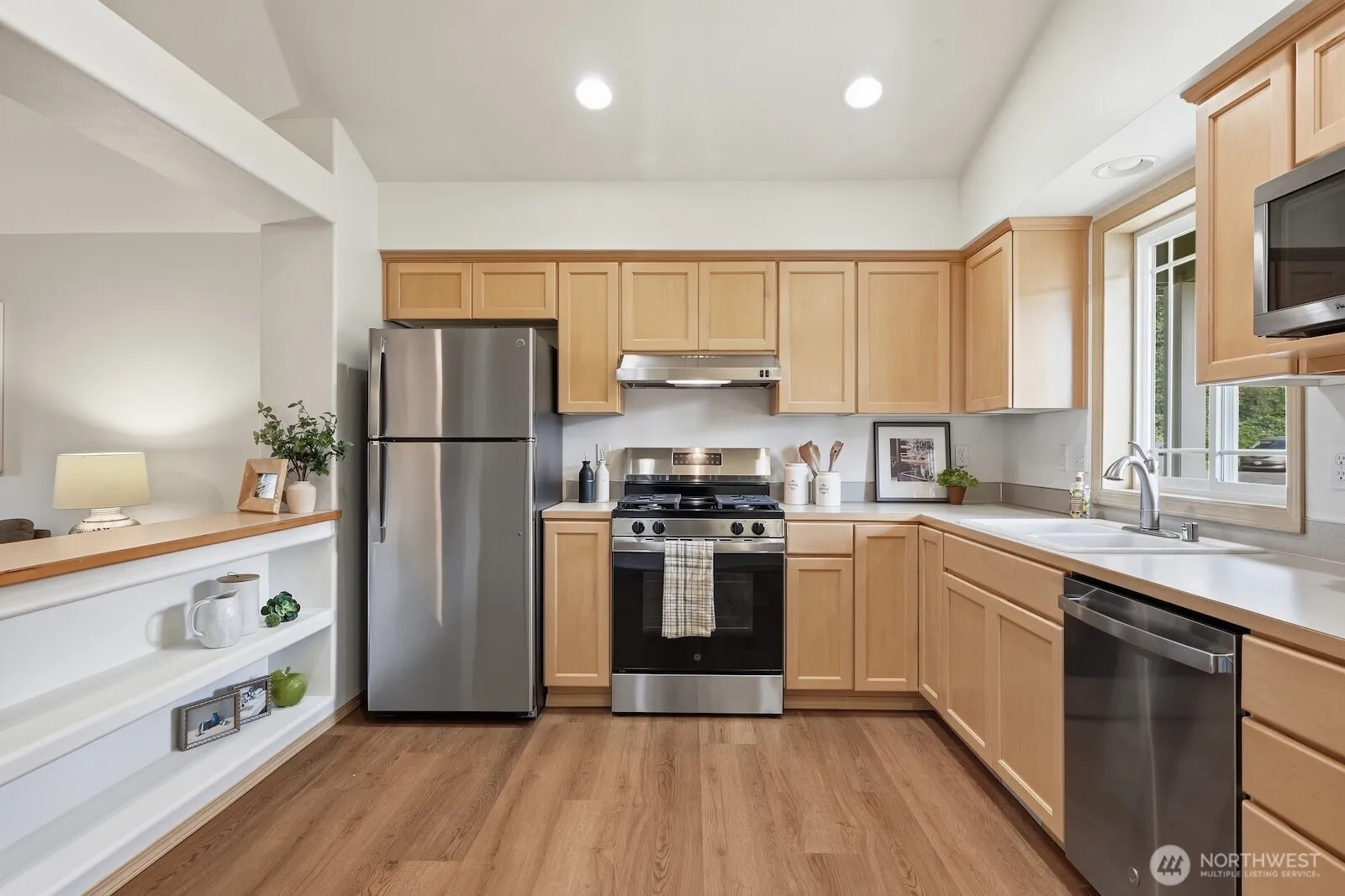 Property photo for 1880 Wildflower Way, Sedro Woolley photo 4