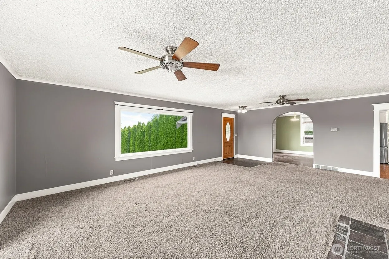 Property photo for 400 Cedar Avenue S, Renton photo 4